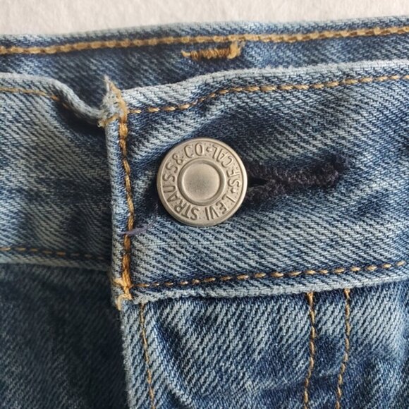 Levi's Distressed Blue Wedgie Short Size 27 - Picture 5 of 10